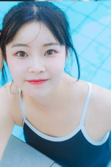 胸大的姑娘韩国播放